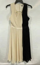 Halston Wome'ns Black Beige Solid Pleated Sleeveless Heritage Dress Size 2