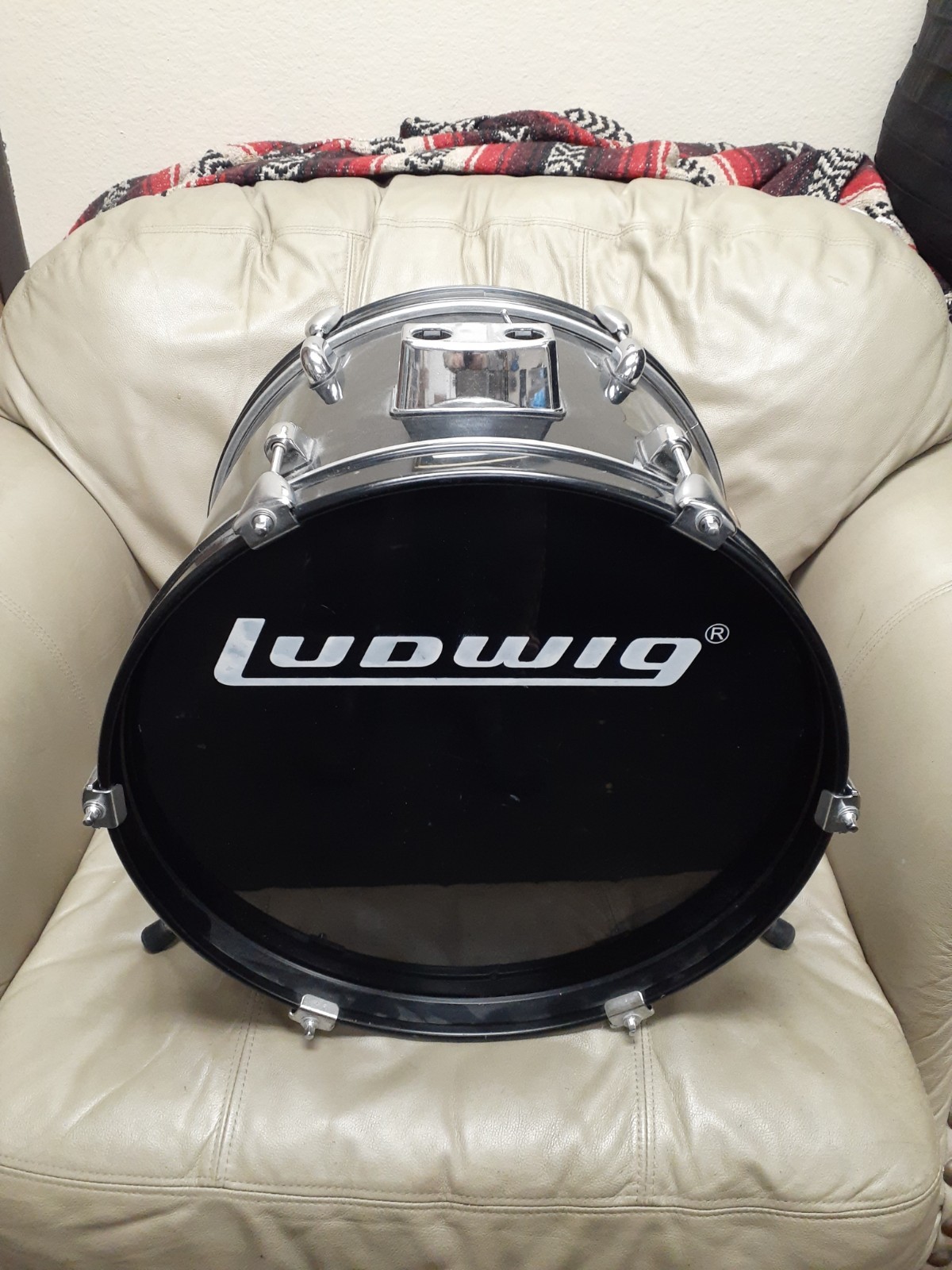 Black Ludwig Accent Jr. Bass Drum 16" Diameter 16" X 11" Small Travel Kick Drum