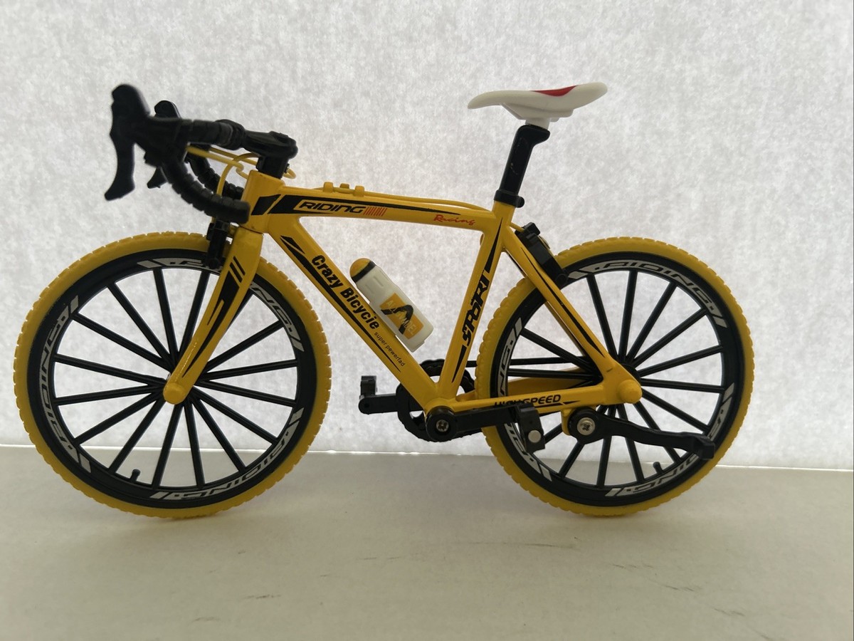Big Crazy Bicycle Bike Riding Sports Moving Parts Model Toy