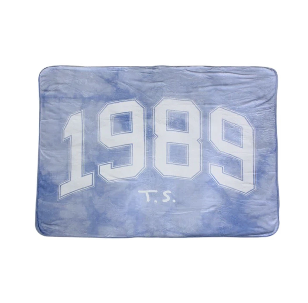 Taylor Swift 1989 Tour Merch Blanket