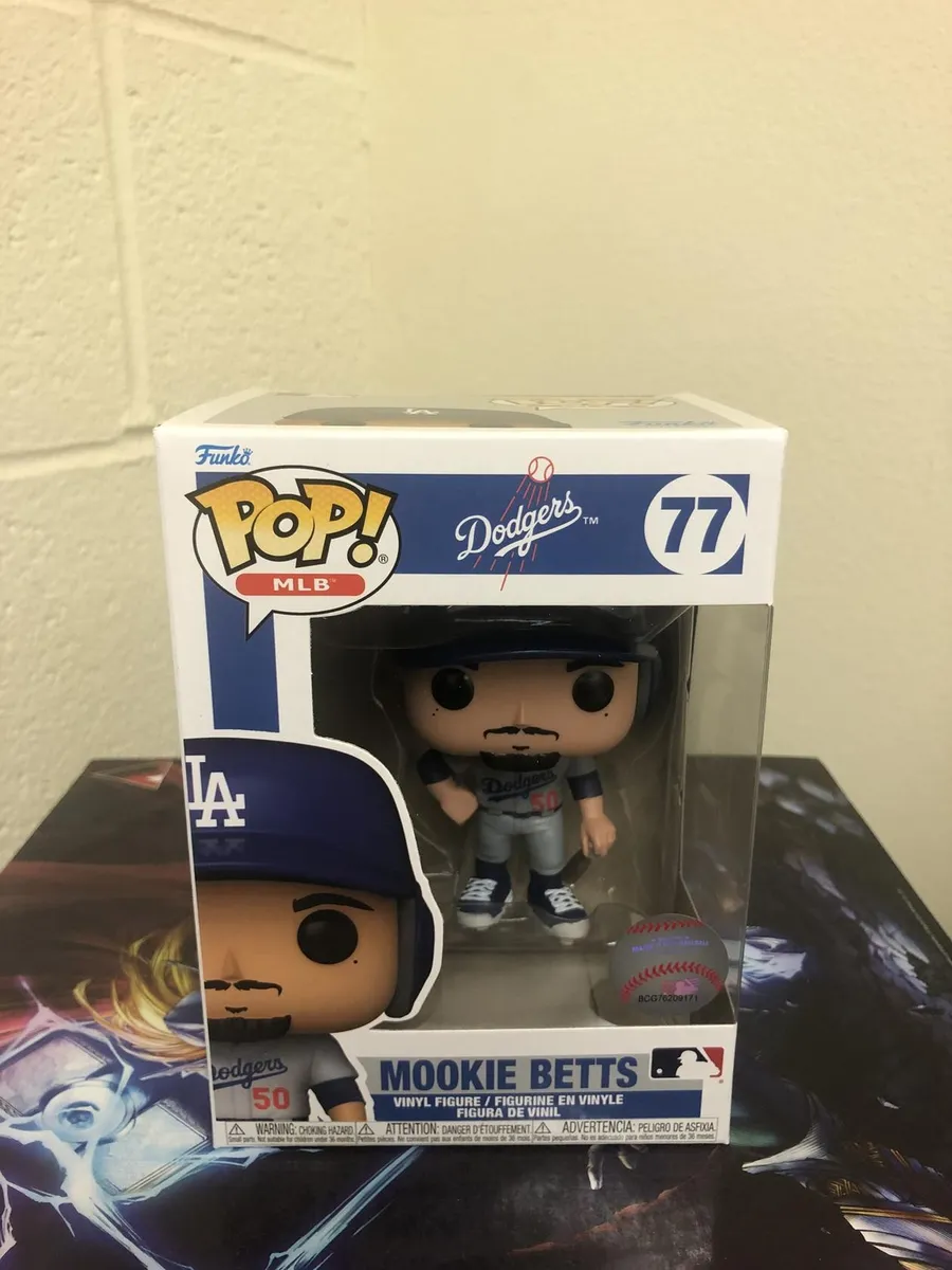 Funko POP! MLB: Dodgers MOOKIE BETTS (Alternate Jersey) Figure #77 w/  Protector 889698614689