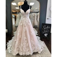 Elegant Spaghetti Straps Wedding Dresses V Neck Sweep Train Lace Bridal Gowns