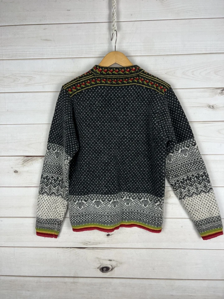 Suéter limitado para mujer mediano de lana Angora Fair Isle cárdigan tejido con botones Foto 2 de 4