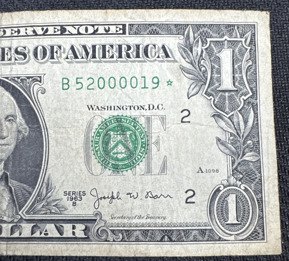 1963B STAR NOTE $1 DOLLAR BILL ( NEW YORK B )  Fancy Serial Number 4 in a row - Image 2 of 4