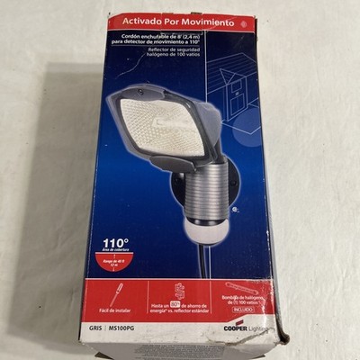 Cooper Lighting 100W Motion Floodlight - SMS100PG