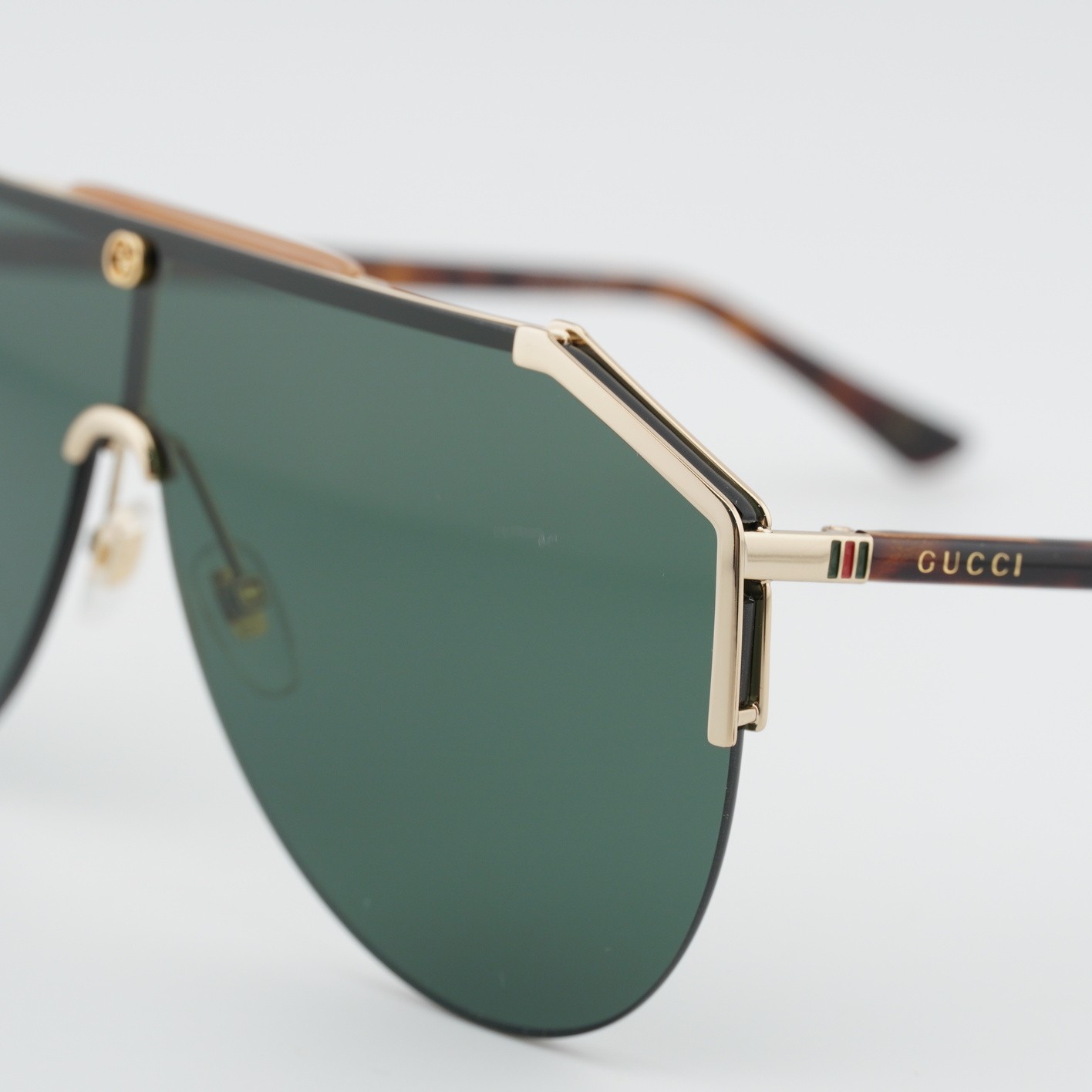 New Gucci GG0584S 002 Gold/Green 99-1-140 Sunglasses image 3