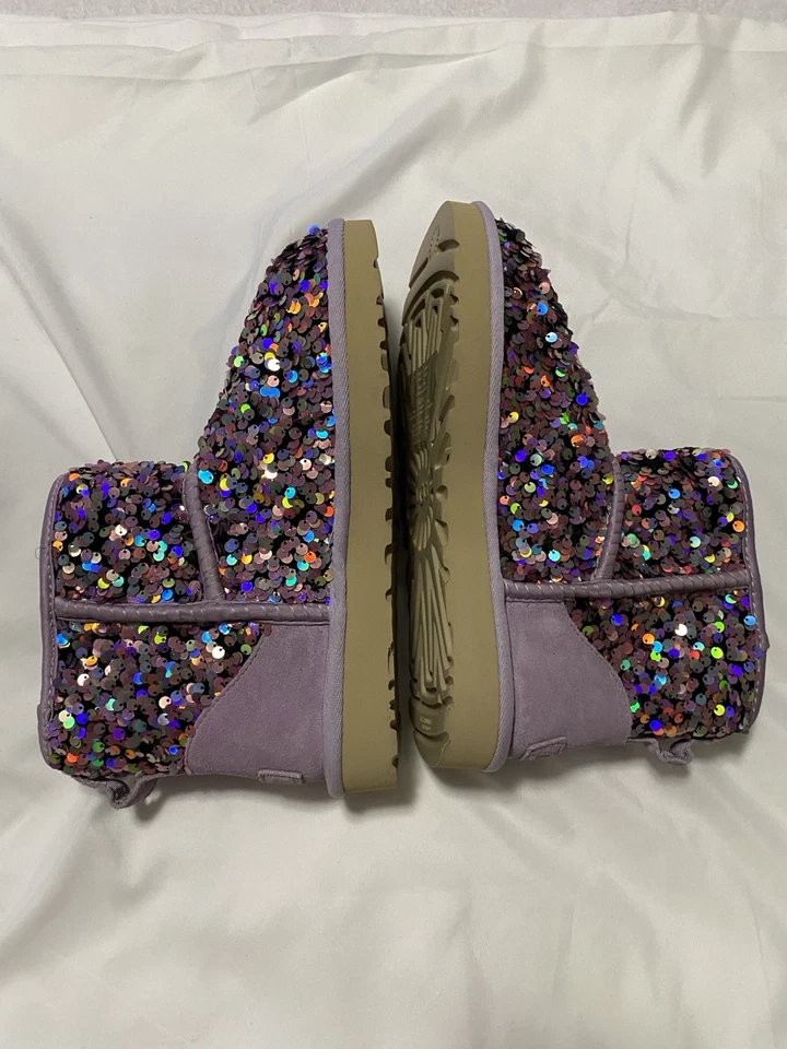 Ugg Classic Short Stellar Sequin Lilac Frost Fur Boots Womens Size 6 No Box - Image 4 of 4