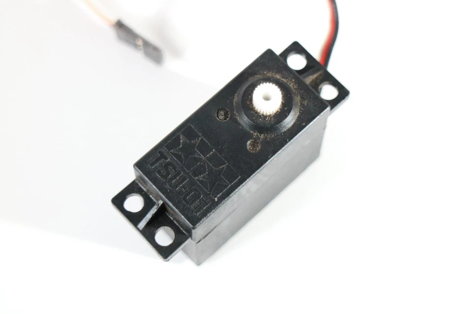 Tamiya TSU-01 RC Servo – Standardservo mit Kunststoffgetriebe – gebraucht - Bild 2 von 2