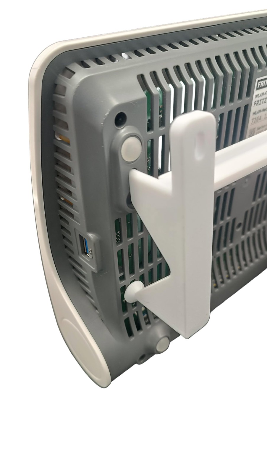 Accroche murale Fritzbox 7590 AX robuste au design épuré pour modem moderne - 3