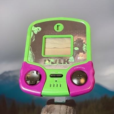 Vintage MGA Entertainment Hulk Handheld Electronic Game Released In 2003 Tested