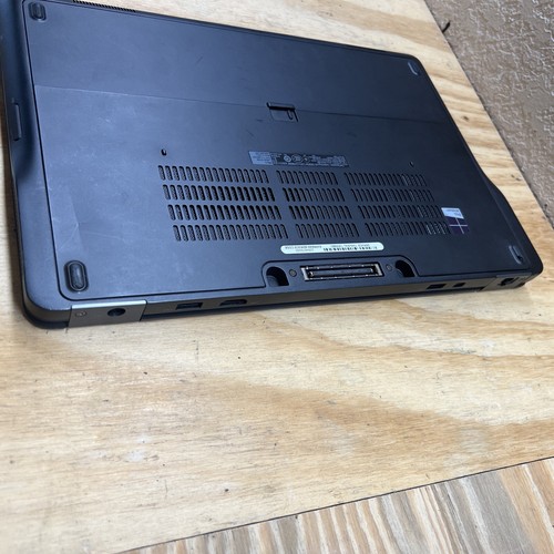 Dell Latitude E7450 14" Windows 10 Pro Core i5-5300u 2.3GHz 8GB RAM 128SSD - Picture 7 of 8