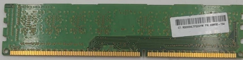 4GB PC RAM Micron PC3 - 12800U DDR3 MT8JTF51264AZ-1G6E1 1Rx8 - Immagine 3 di 3