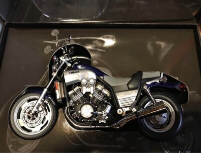 オートバイ・バイク Yamaha Vmax 1993 Blue 1993 Yamaha Vmax 1200 - motorcycles/scooters - by owner