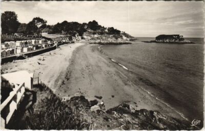 Old postcard Saint-Quai-Portrieux La Plage de la Comtesse (1147124)