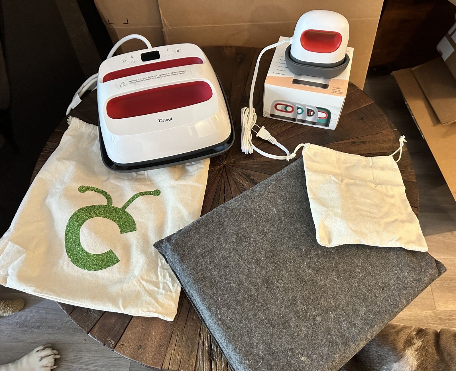 EUC Cricut Heat Press Bundle eBay