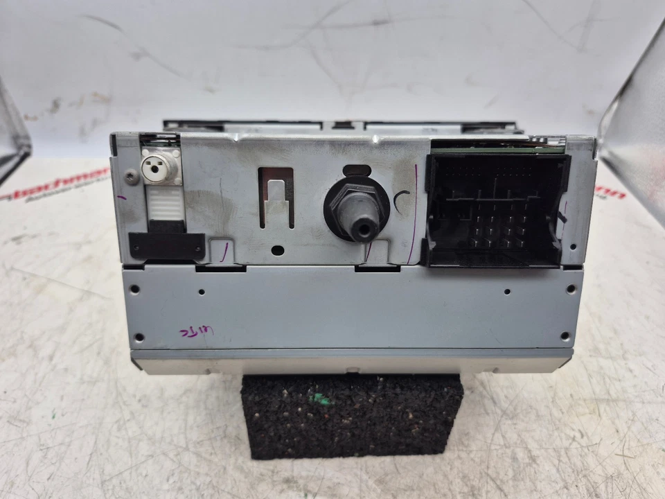 CD Radio C307 C214 MP3 RDS  Ford Focus  Bj. 6/2005  4M5T18C815BE  Code dabei - Bild 4 von 4