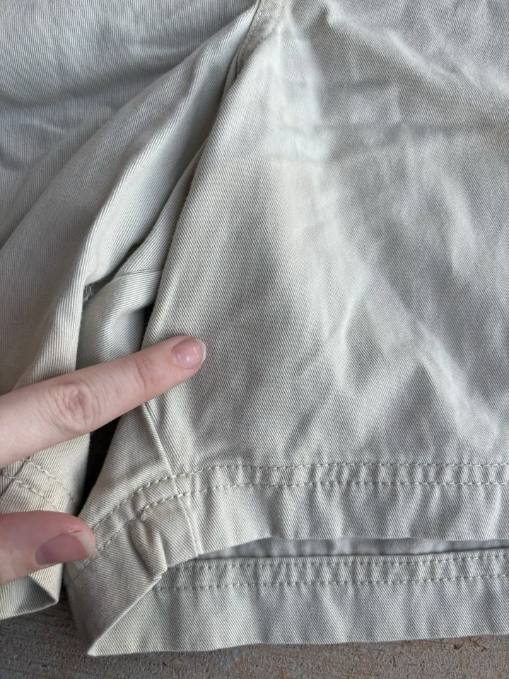 Disney Eeyore女式26/28连体短裤Y2K复古小熊维尼 — 第 3/4 张图片