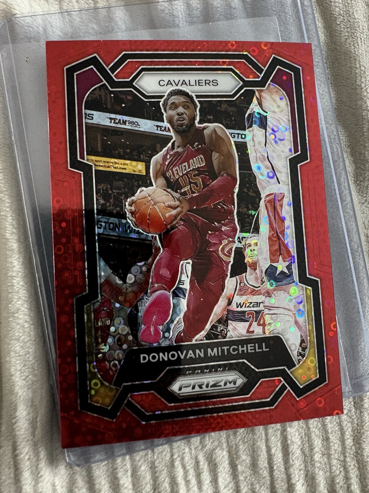2023-24 Panini Prizm Donovan Mitchell #43 Red Sparkle Prizm #/100