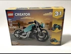 LEGO set Vintage Motorcycle 31135