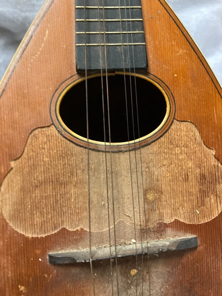 Vintage Washburn Cremonatone Bowlback Mandolin - Image 4 of 4