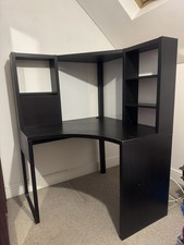 IKEA Micke Black desk/Corner 100x142cm Good Condition Just A Little Bit Scratch