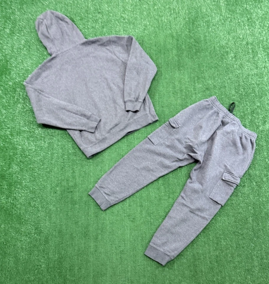 Nike Sportswear Club Fleece Gray Hoodie & Pants Set Size Small Sweatsuit - Image 2 of 3