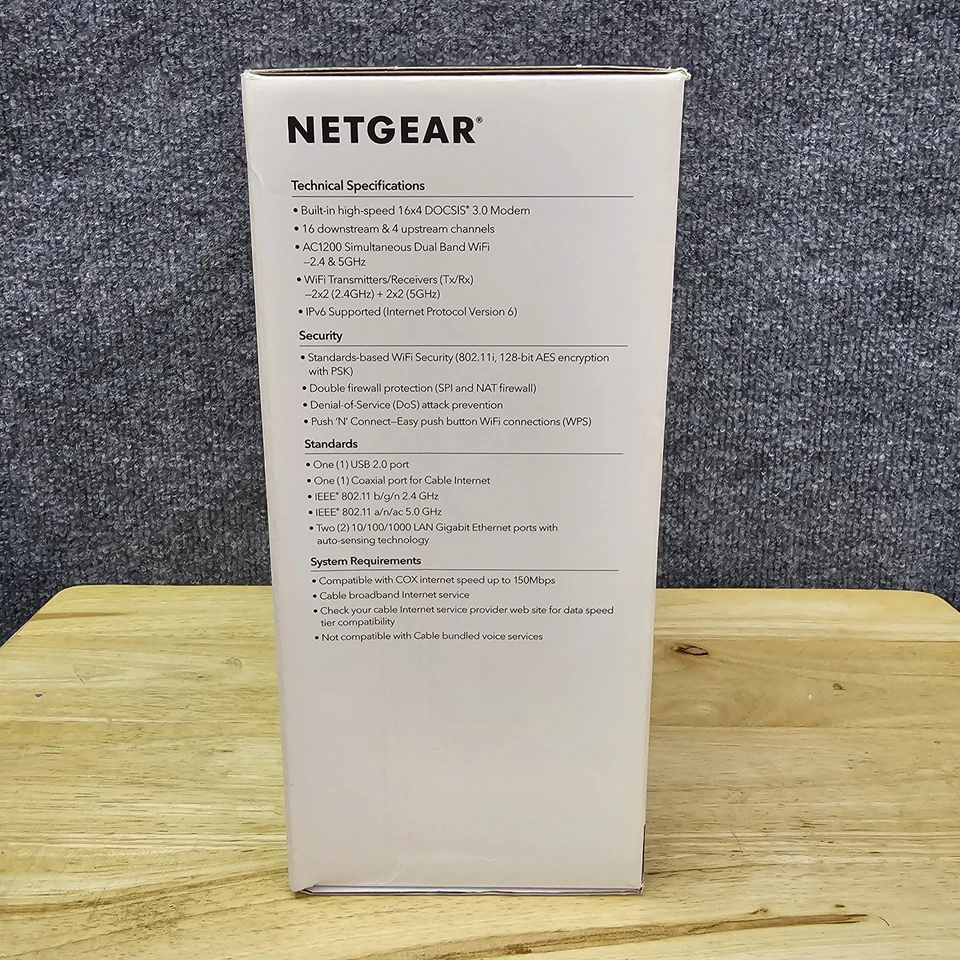 NETGEAR Cable Modem with Built-in WiFi Router AC1200 DOCSIS 3.0  - Image 2 of 4