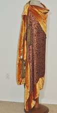1920-30's Silk Velvet Wrap / Shawl Metallic Gold Velvet Lame' Metallic Tassel