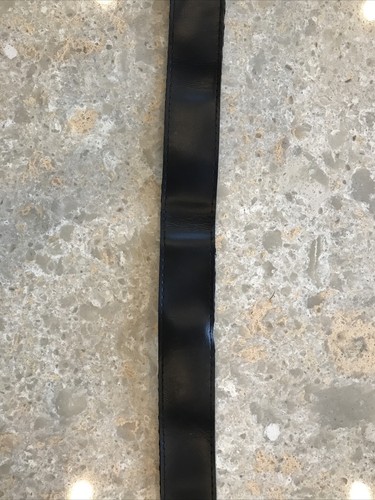 Vintage Fender Gradient Script Logo Cloth on Bonded Leather Guitar Strap - Picture 9 of 10