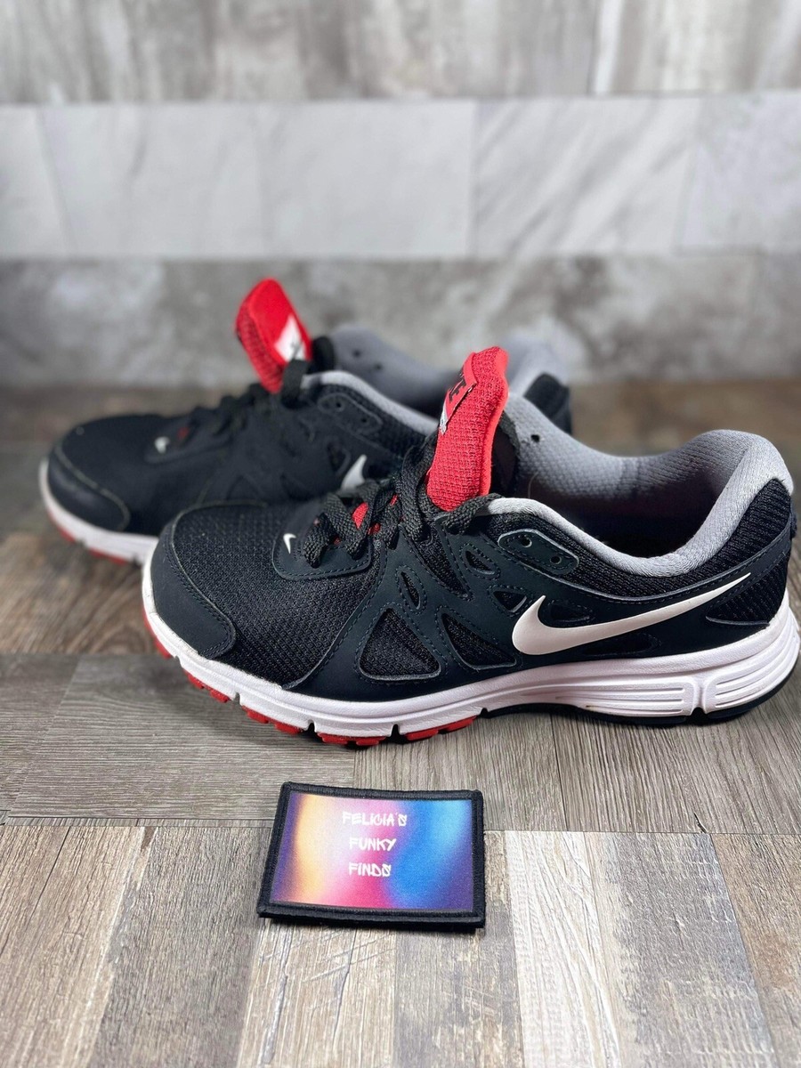 Nike mens revolution 2 4e Clearance
