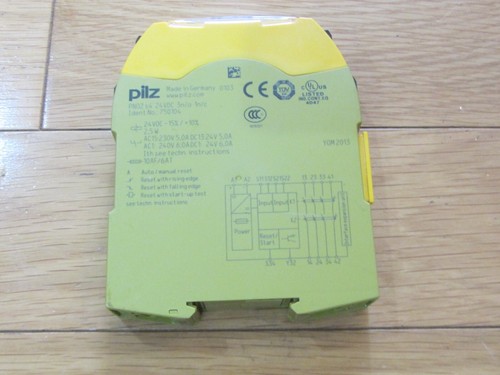 Relé de seguridad Pilz PNOZ s4 24VDC 3n/o 1n/c 750104 - ¡Como nuevo y genial! ¡Lo mejor! - Imagen 2 de 3