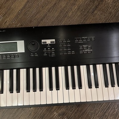 KORG TR88 88-Key Piano Workstation Synthesizer Keyboard Tested