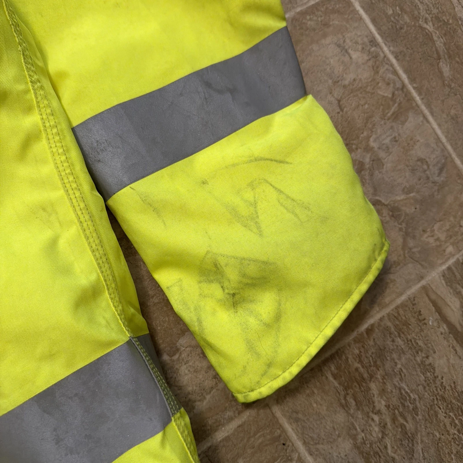 Carhartt Hi-Vis Reflective Safety Work Jacket Yellow/Black Sz M Class 3 Level 2 image 17