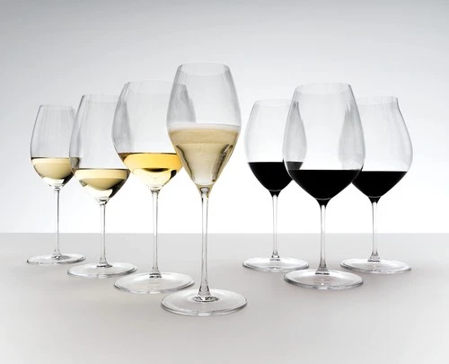 Riedel Performance Chardonnay Wine Glass - Thumbnail 2