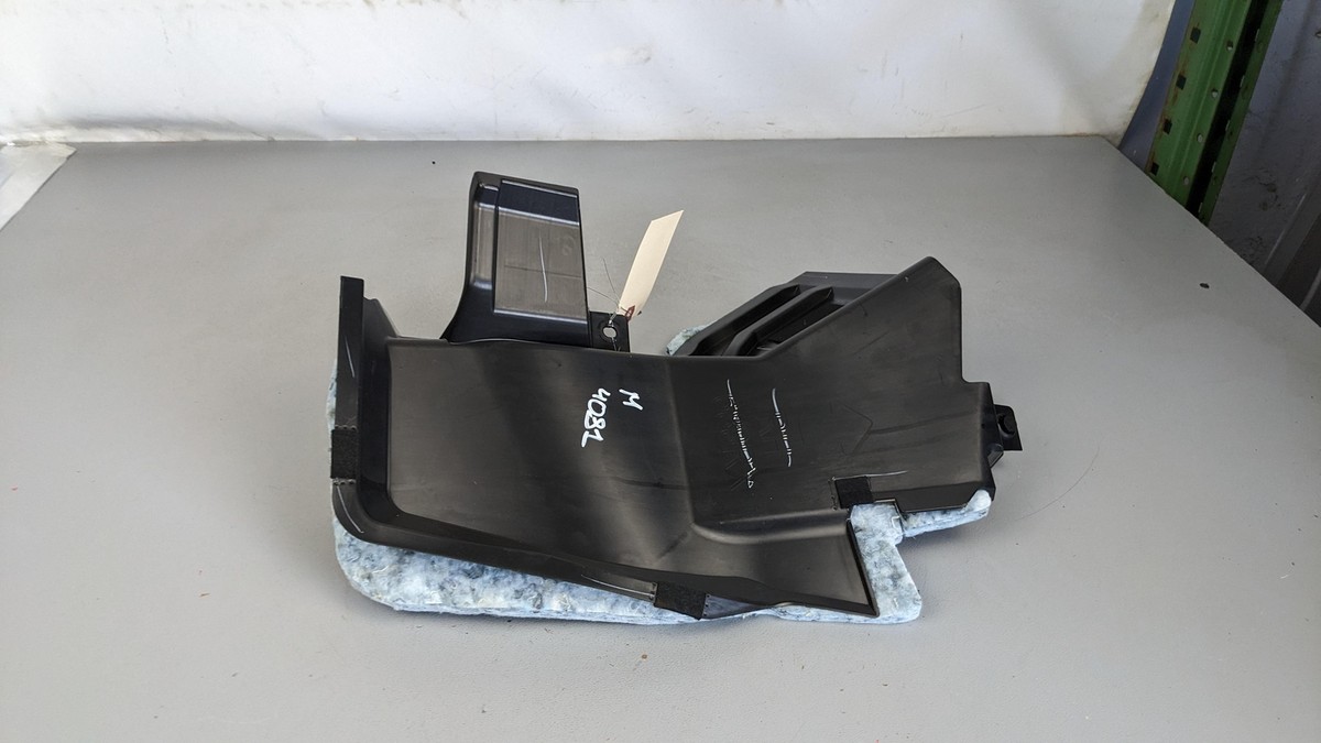 treha様3 Rear Trunk Right Quarter Insulator 2022 Mazda 3 BDTS-68-8RX 2019