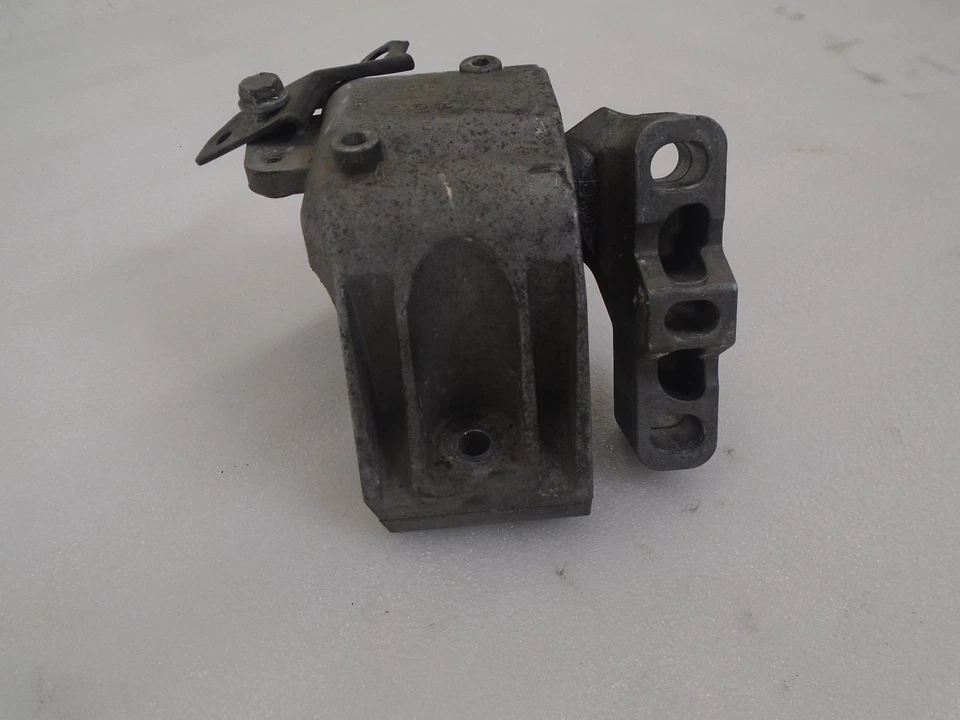 99-05 VOLKSWAGEN BEETLE 1.8L TURBO MONTAJE MOTOR DELANTERO DERECHO OEM LK805188 Foto 4 de 4