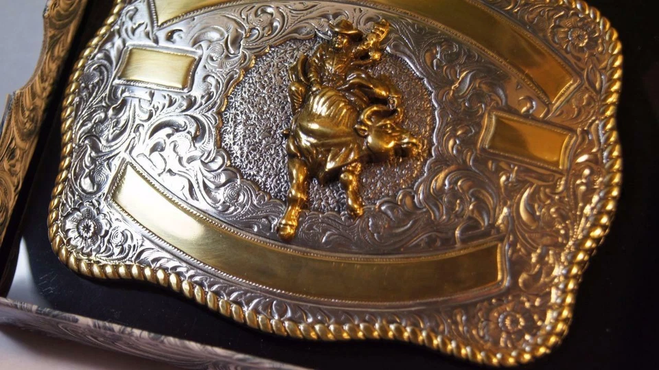 Crumrine Western Rectángulo BULL RIDER Hebilla de Cinturón 3807241 Foto 4 de 4