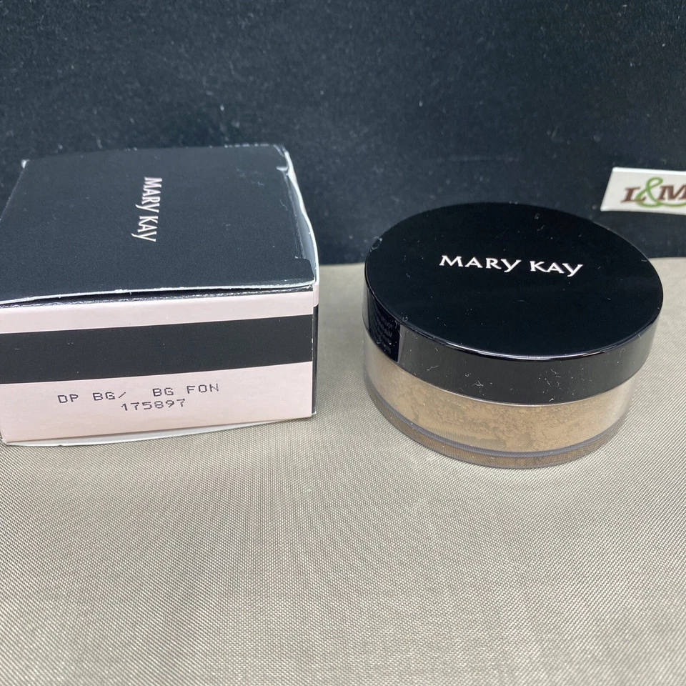 MARY KAY Silky Setting Loose Powder-Deep Beige-NIB - Image 2 of 4