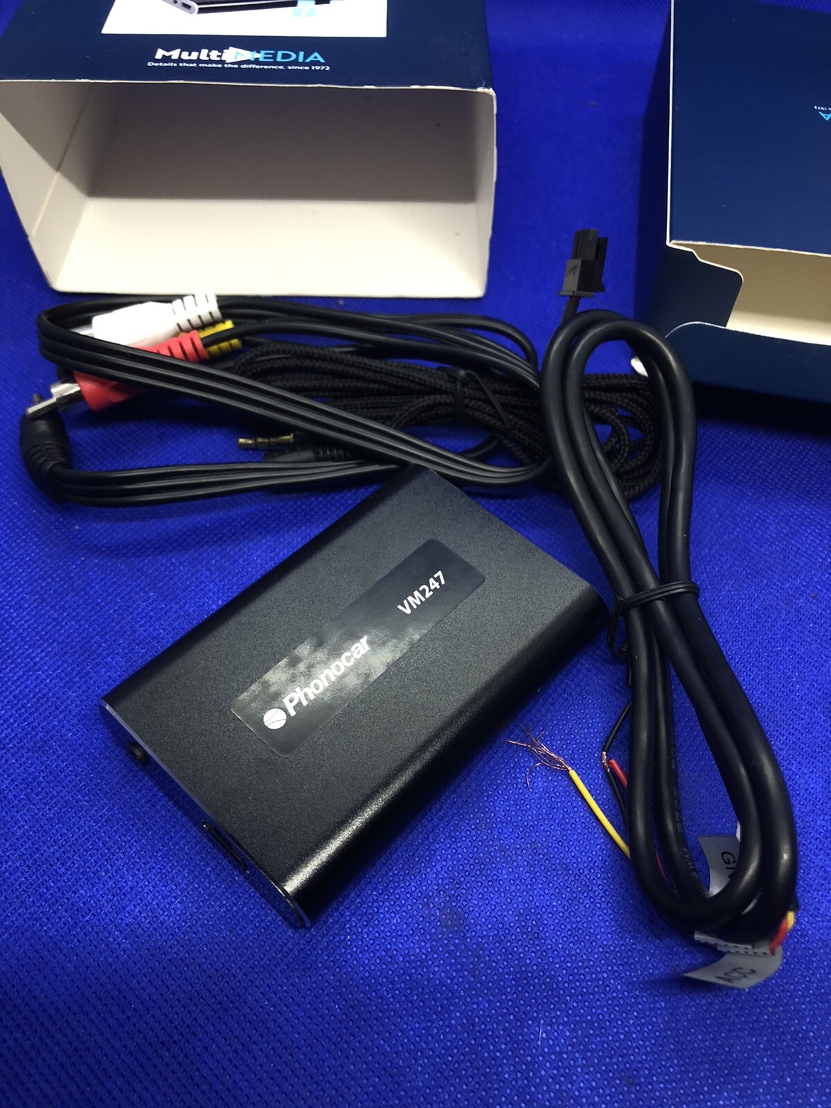 Interface Mirror Link universelle Phonocar VM247 pour connecter votre smartphone en USB - 4
