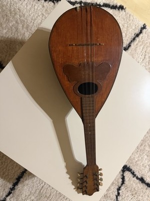 Alte Schalenmandoline / Bowlback Mandoline