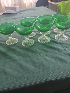 Anchor Hocking forest green glasses vintage 1$nr