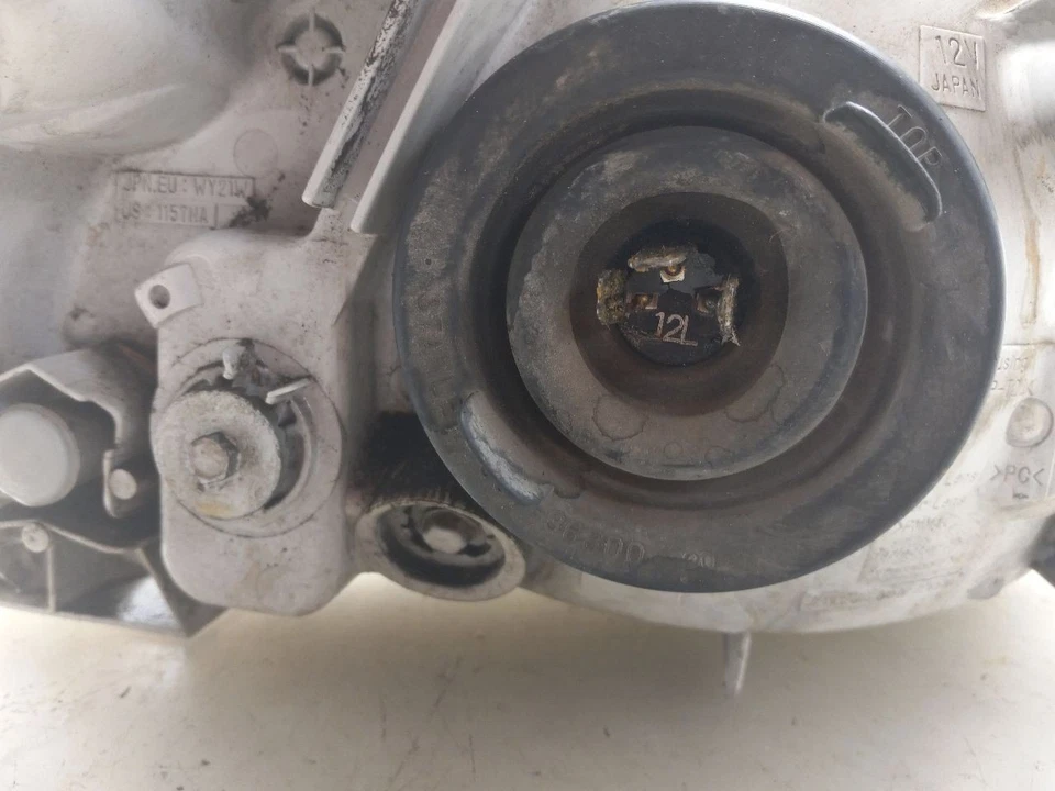 03 04 05 FARO IZQUIERDO TOYOTA ECHO DRIVER Foto 4 de 4