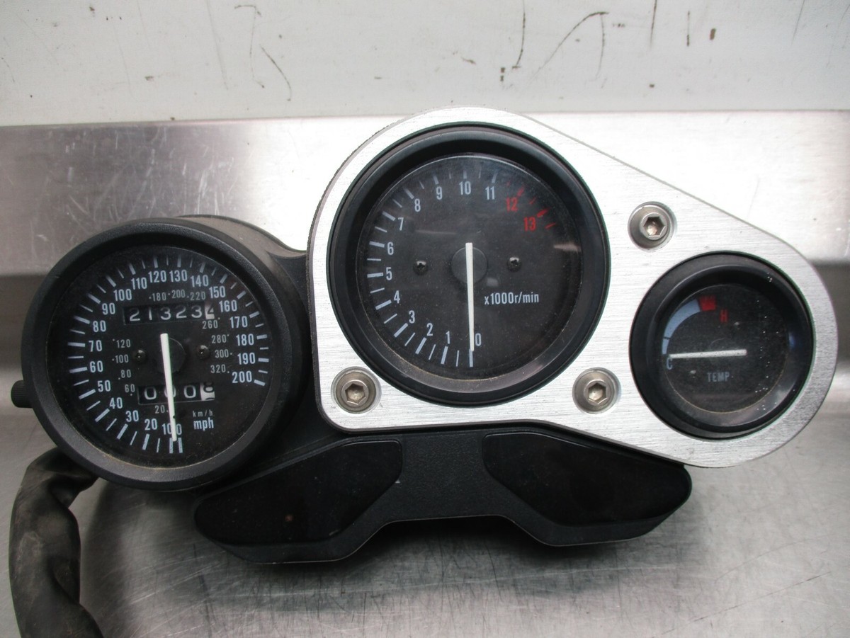 スズキ　GSX-R1000 メーター 1995 Suzuki GSXR1100 Instrument Cluster Speedometer Tachometer