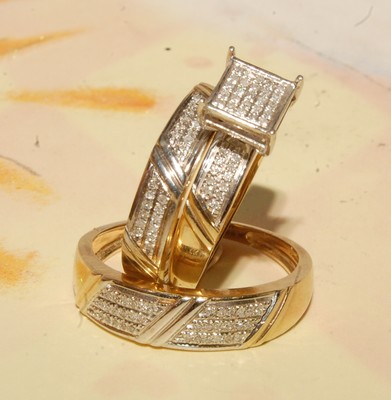 Gelbgold und Diamant Eheringe & Verlobungsring Herren & Damen Trio Set