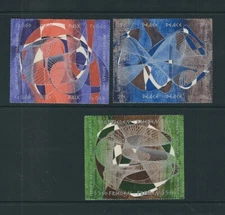 UN SC, NY 632a, Geneva 239a, Vienna 155a International Peace day  . MNH