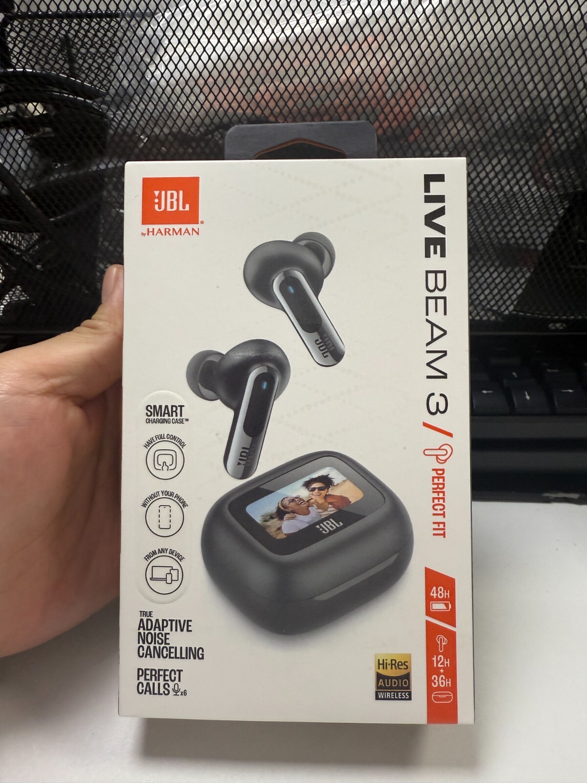 Brand New JB/L Live Beam 3 Wireless Noise-Cancelling Earbuds