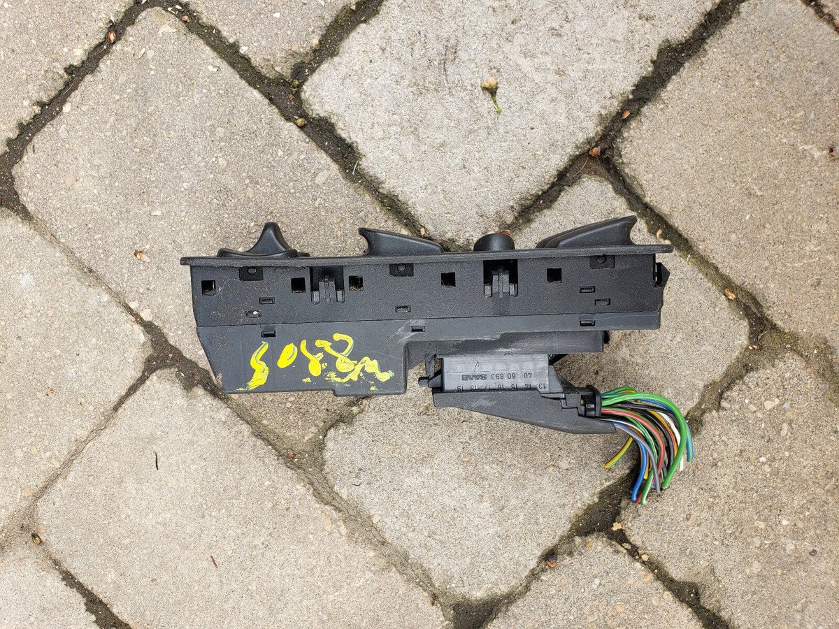 ▽ サーブ 900SE SAAB900 パワーウィンドスイッチ ☆120701