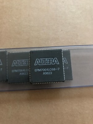 EPM7064LC68-7 ALTERA  PLCC 
