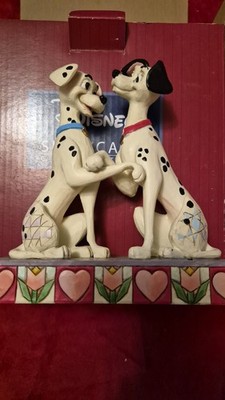 101 Ways To Love You Dalmatians: Disney Jim Shore & Globe, Traditions SHOWCASE