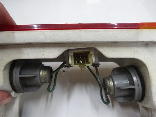 1984-1987 Honda Goldwing GL 1200 Right Rear Turn Signal Light OEM 33500-MG9-771 - Picture 16 of 17